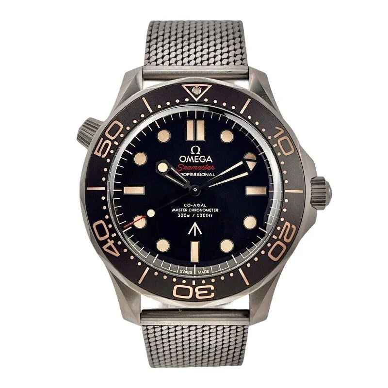 Watches with Luminous Markers for Night VisibilityOmega Seamaster NTTD James Bond 007 “No Time To Die” 210.90.42.20.01.001