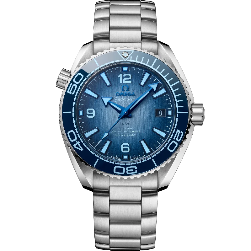 Watches with Sword-Style Hands for a Distinctive LookSEAMASTER PLANET OCEAN 600M 39.5 MM 215.30.40.20.03.002