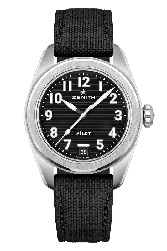 Hybrid Smartwatches with Traditional Watch AestheticsZenith Pilot Automatic 03.4000.3620/21.I001