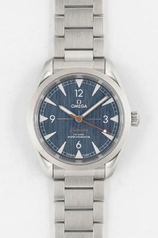 Watches with Power Reserve Indicator (for mechanical)OMEGA Railmaster 40mm Watch - Denim Blue Dial